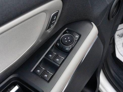 Used 2025 Ford Expedition Max Active RWD image 22