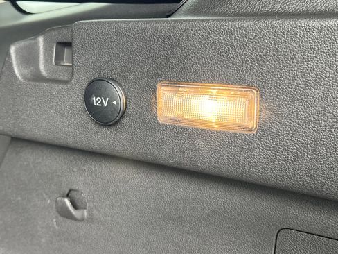 Used 2016 Ford Escape Titanium image 9