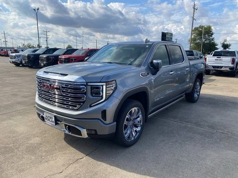 New 2026 GMC Sierra 1500 Denali image 2