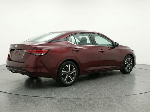 Used 2025 Nissan Sentra SV FWD image 9