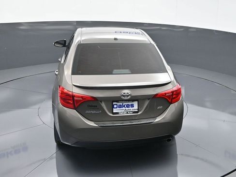 Used 2018 Toyota Corolla SE image 47
