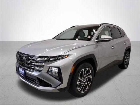 New 2026 Hyundai Tucson Limited AWD/4WD image 2