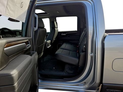 New 2026 GMC Sierra 2500 SLT w/ SLT Premium Package AWD/4WD image 29