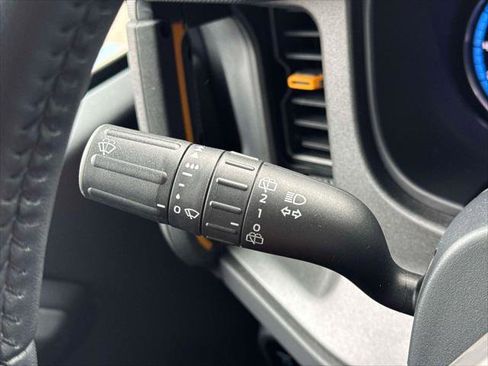 Used 2024 Ford Bronco Badlands image 18