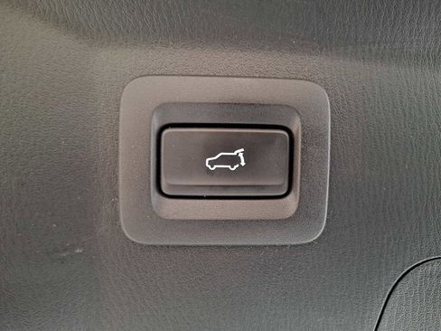 Certified 2023 MAZDA CX-9 Carbon Edition image 31