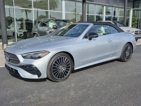 Used 2026 Mercedes-Benz CLE 300 4MATIC Cabriolet image 2