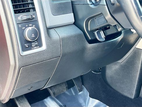 Used 2019 RAM 1500 Big Horn image 10