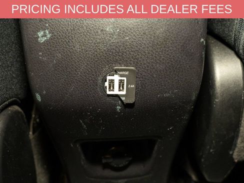 Used 2018 Toyota RAV4 XLE FWD image 8