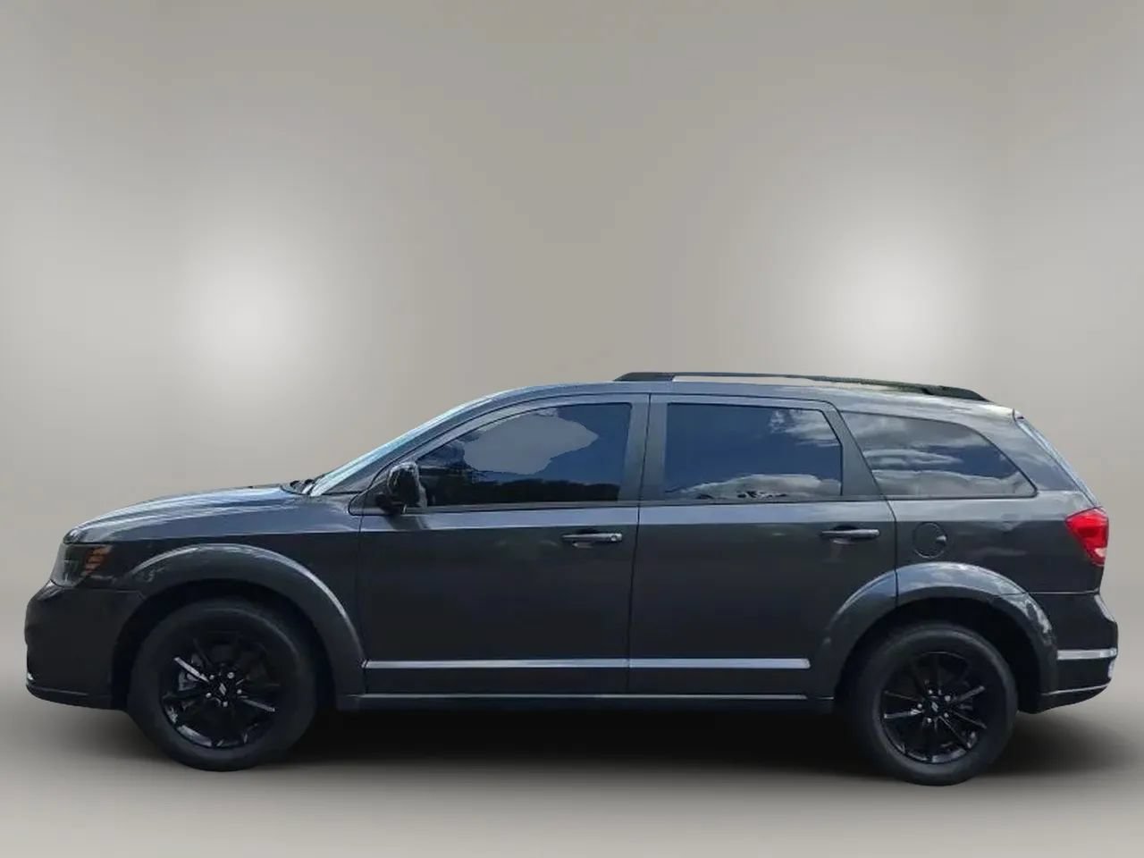 Used 2019 Dodge Journey SE FWD image 5