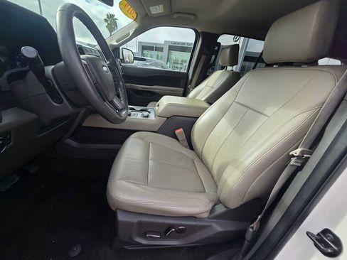 Used 2019 Ford Expedition XLT w/ Equipment Group 202A image 25