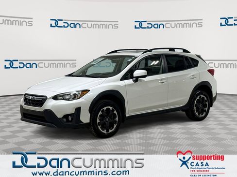Used 2022 Subaru Crosstrek 2.0i Premium w/ Moonroof Package AWD/4WD image 1