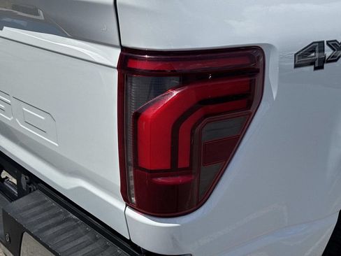 Used 2024 Ford F150 Lariat w/ Tow/Haul Package AWD/4WD image 12