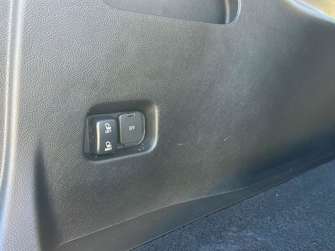 Certified 2024 Ford Edge Titanium w/ Equipment Group 301A image 24