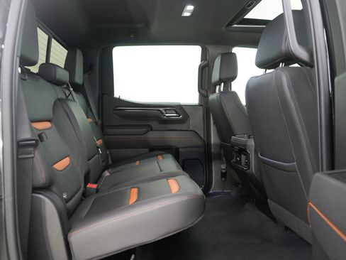 Used 2025 GMC Sierra 1500 AT4 w/ AT4 Premium Package image 12