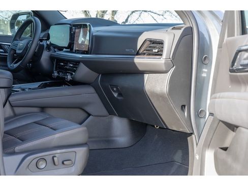 Used 2026 Chevrolet Tahoe High Country image 10