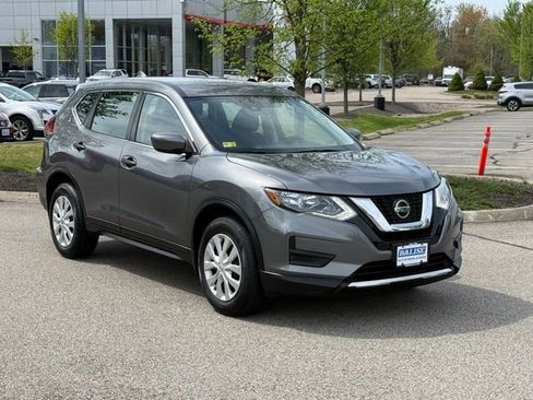Used 2019 Nissan Rogue S AWD/4WD image 6