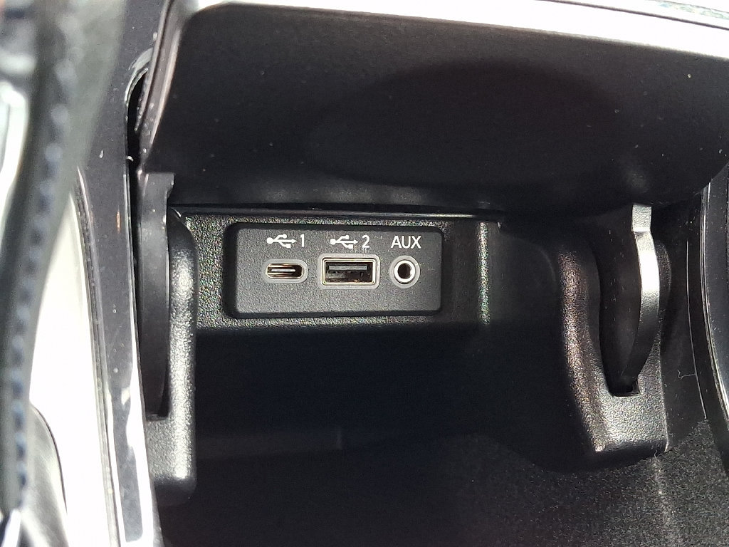 Used 2020 Nissan Maxima 3.5 S w/ Floor Mat Group FWD image 24