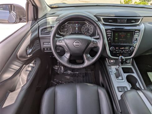 Used 2023 Nissan Murano SL w/ SL Moonroof Package FWD image 17
