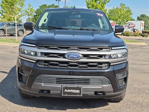 Used 2022 Ford Expedition Max XLT AWD/4WD image 2