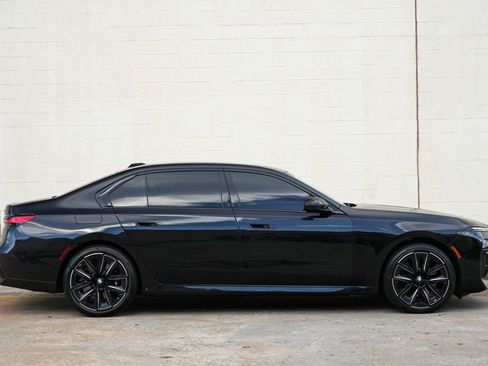 Used 2024 BMW 740i w/ Premium Package 2 RWD image 67