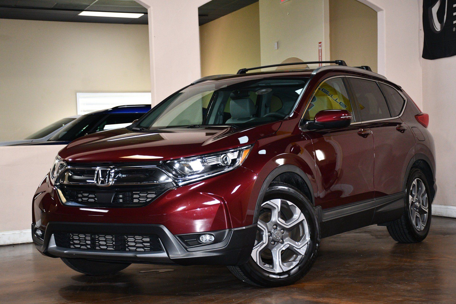 Used 2017 Honda CR-V EX image 4