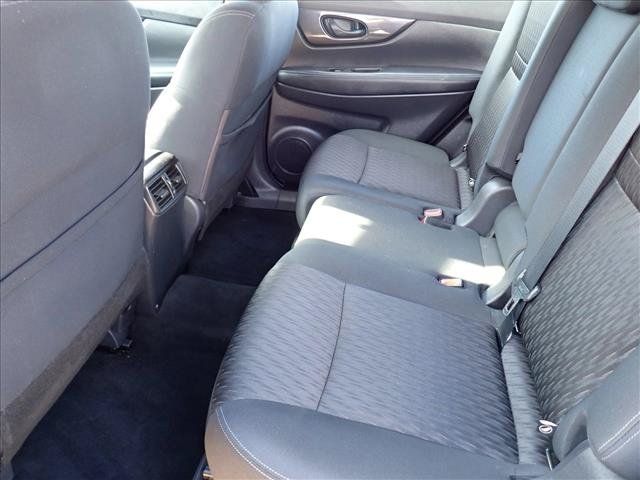 Used 2020 Nissan Rogue S AWD/4WD image 9