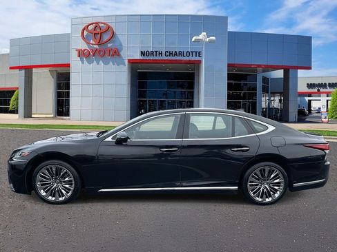 Used 2020 Lexus LS 500 image 7
