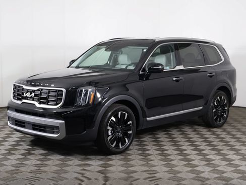 Certified 2023 Kia Telluride SX Prestige AWD/4WD image 14