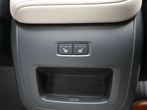 New 2026 Volvo XC60 B5 Plus w/ Protection Package Premier image 35