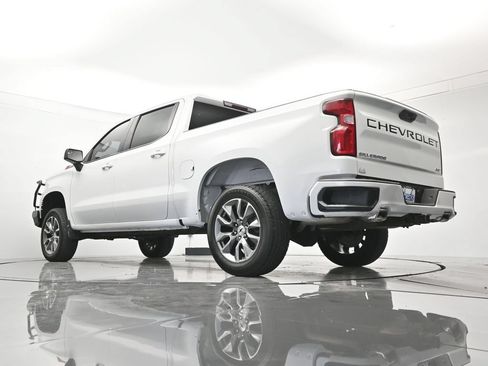 Used 2022 Chevrolet Silverado 1500 RST w/ Z71 Off-Road Package AWD/4WD image 43