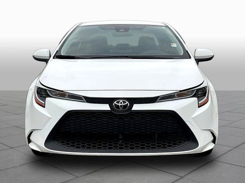 Used 2022 Toyota Corolla LE FWD image 4