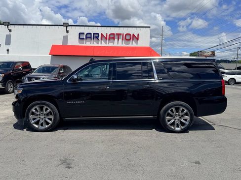 Used 2016 Chevrolet Suburban LTZ RWD image 3