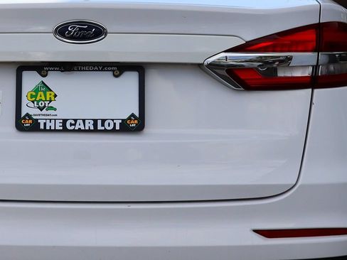 Used 2020 Ford Fusion S FWD image 20