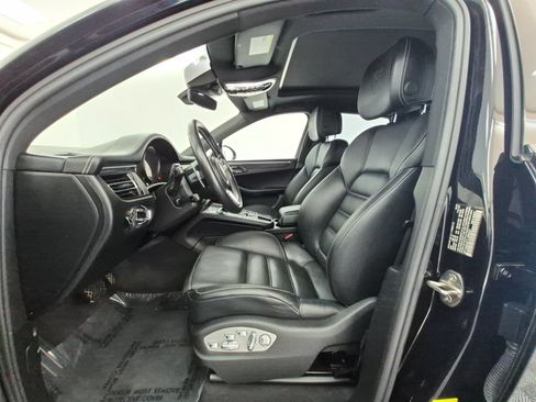 Used 2020 Porsche Macan GTS AWD/4WD image 5