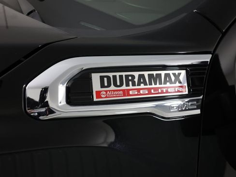 Used 2022 GMC Sierra 3500 Denali image 32