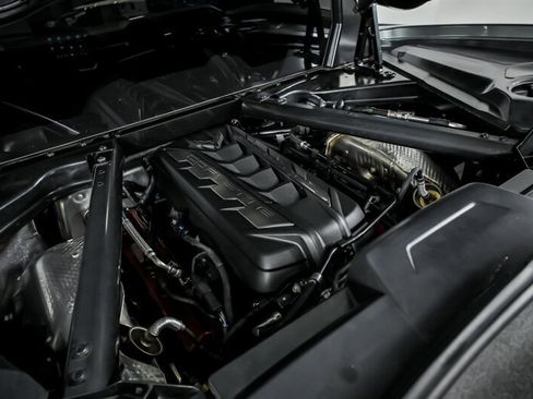Used 2023 Chevrolet Corvette Stingray Preferred Cpe w/ Z51 Performance Package RWD image 10