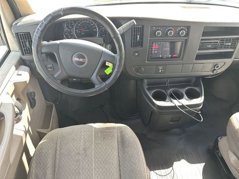 Used 2010 GMC Savana 3500 Extended w/ Chrome Appearance Package image 14