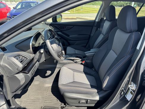 Used 2022 Subaru Crosstrek 2.0i Premium w/ Moonroof Package AWD/4WD image 12