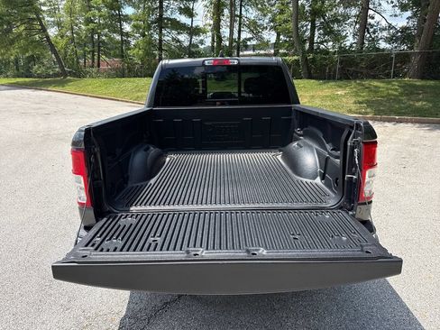 Used 2022 RAM 1500 Big Horn AWD/4WD image 25
