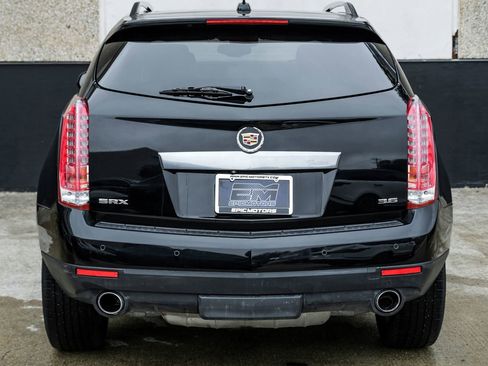 Used 2016 Cadillac SRX Premium w/ Driver Assist Package FWD image 9