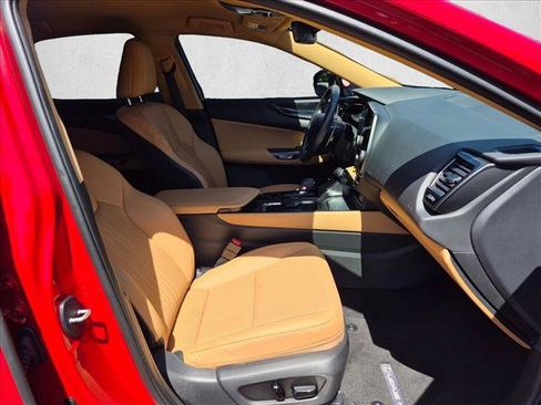 Used 2025 Lexus NX 350h AWD image 19