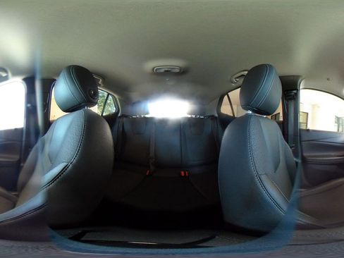 Used 2025 Buick Encore GX Preferred image 36