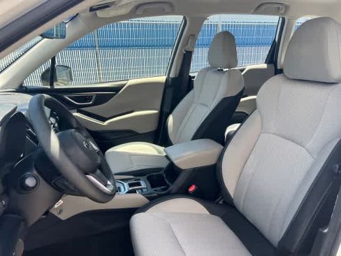 Certified 2023 Subaru Forester AWD/4WD image 12
