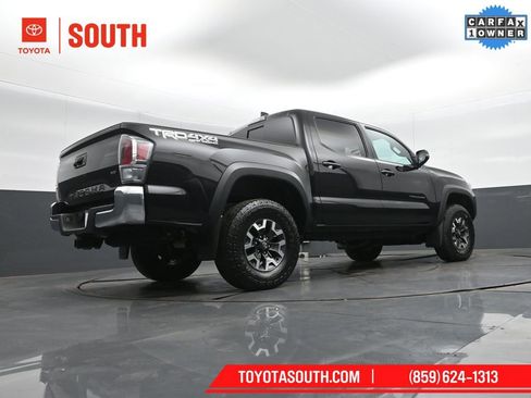 Used 2023 Toyota Tacoma TRD Off-Road image 34