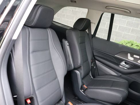 New 2026 Mercedes-Benz GLS 450 4MATIC image 14