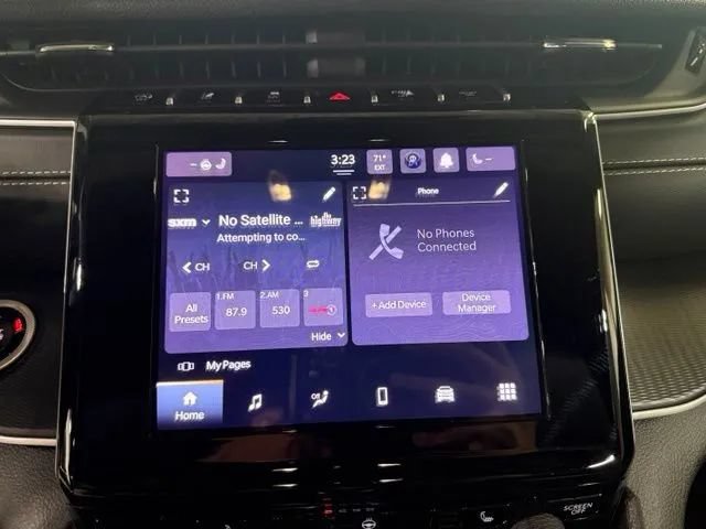 Used 2025 Jeep Grand Cherokee L Laredo AWD/4WD image 20