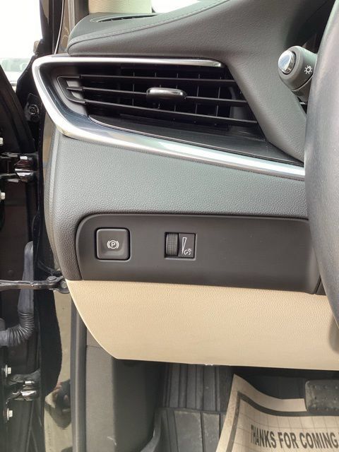 Used 2023 Buick Enclave Essence w/ Experience Buick Package AWD/4WD image 18