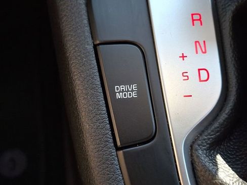 Certified 2023 Kia Forte LXS image 23