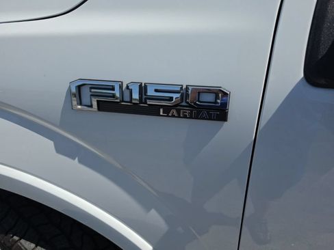 Used 2016 Ford F150 Lariat w/ Equipment Group 502A Luxury AWD/4WD image 33