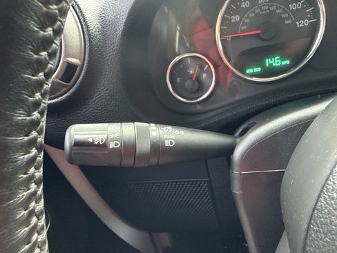Used 2016 Jeep Wrangler Unlimited Sport w/ Dual Top Group AWD/4WD image 27